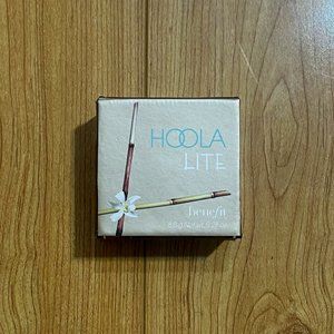 Hoola Lite Matte Bronzer